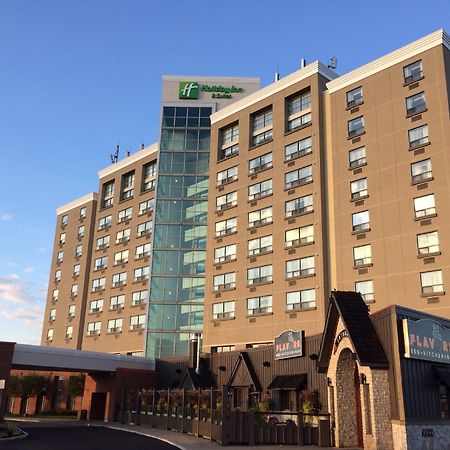 Holiday Inn Hotel & Suites London By Ihg Экстерьер фото